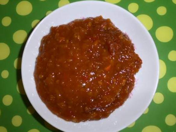 Chutney von Tomaten und Kürbis indischer Art