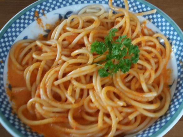 Paprika-Cashew-Sauce