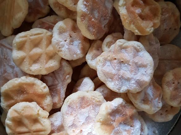 Waffelplätzchen - Waffelkekse aus dem Waffeleisen