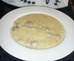 Italienische Rindfleischsuppe (Italian beef soup)