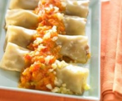 Cannelloni mit Hackfleisch und Gemüsesauce