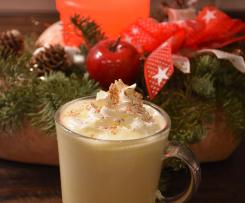 Eierpunsch mit Sahnehäubchen