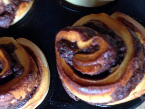 Nutella-Hefeschnecken-Muffins