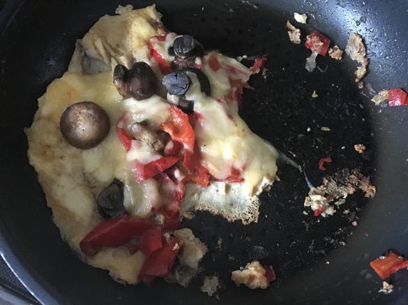 Omelett aus der Pfanne