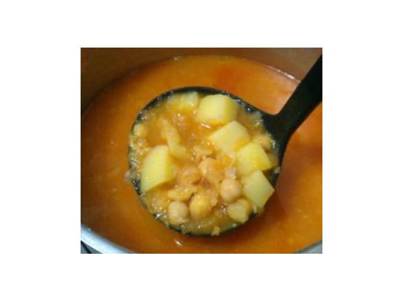 Kichererbsensuppe mit Kartoffeln