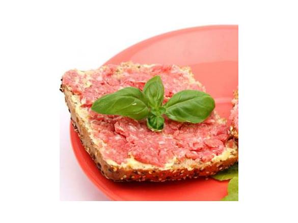 Mettwurst (aus Christine Haas Kochbuch)