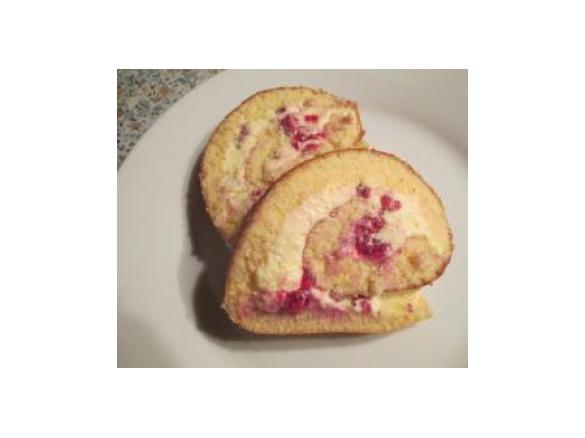 Biskuitrolle Vanille mit fruchtiger Note