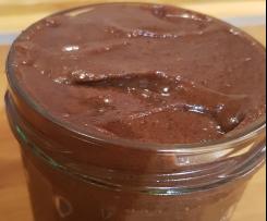 Ella Woodwards gesundes "Nutella" (Schoko-Nuss-Aufstrich), Clean Eating, vegan