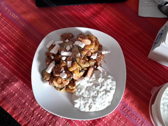 Griechische  Bratkartoffeln  mit Zaziki