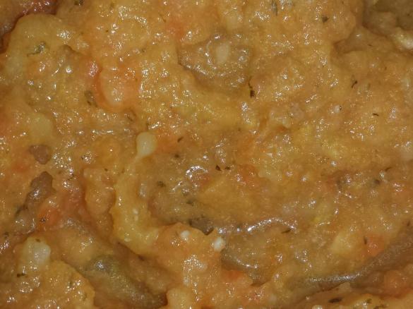 Variation von Möhreneintopf mit Mettenden