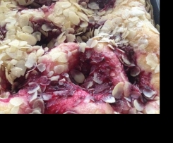 Rote-Grütze-Butterkuchen