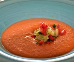 Gazpacho à la Udo´s Bar mit Avocadotatar