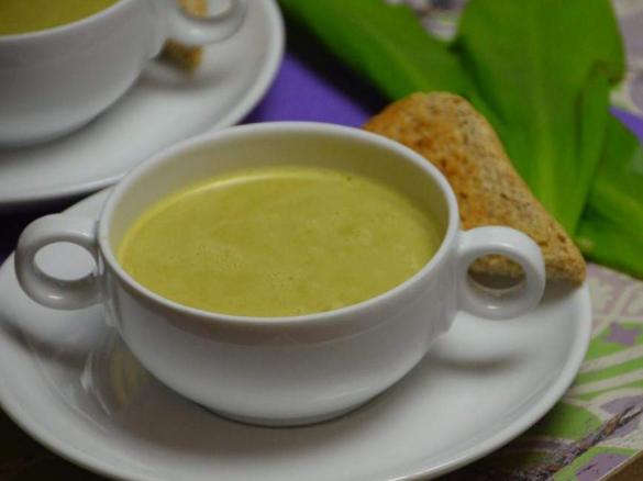 Bärlauchschaum Süppchen