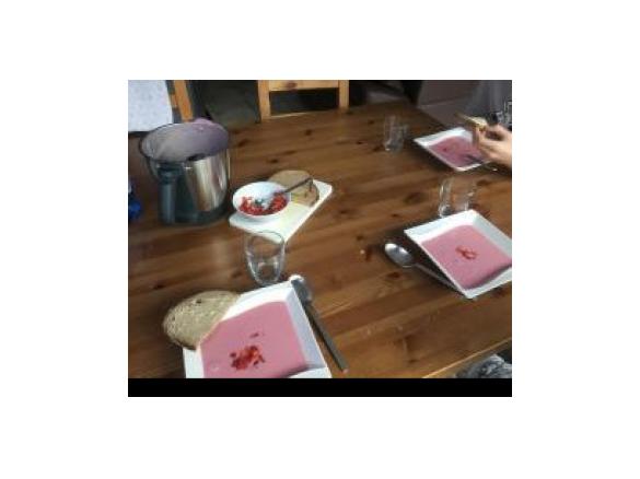 Erdbeer-Kokos-Kaltschale