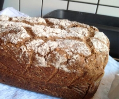 Variation von Roggenbrot