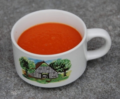 Natürliche Tomatensuppe