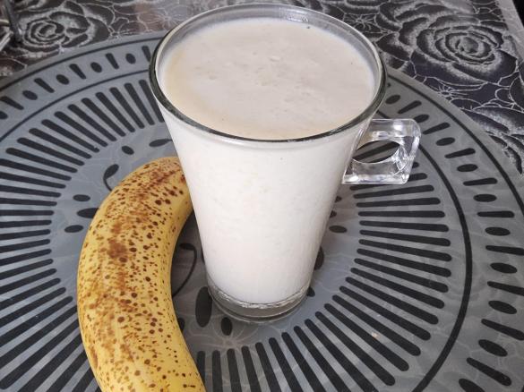 Eis Banane Milchshake