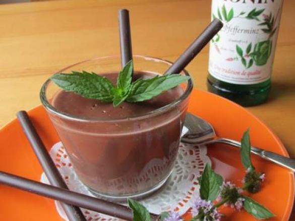 Schoko-Minz Pudding