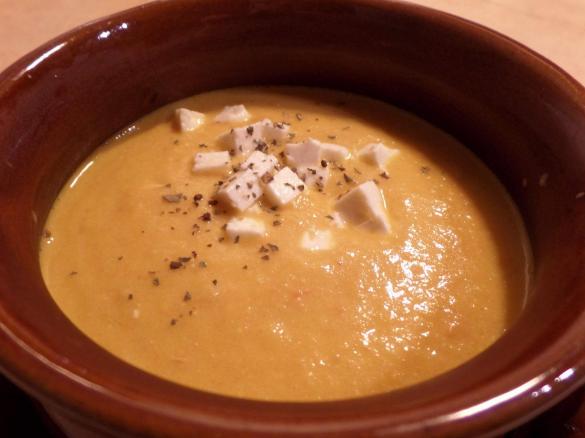 Tomaten Avocado Suppe