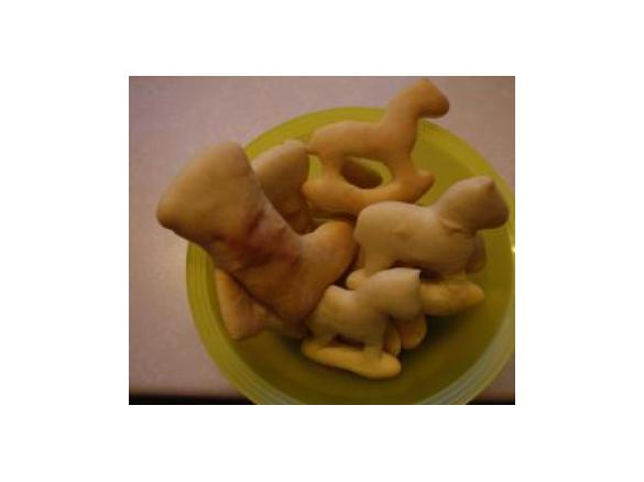 Figuren aus Hefeteig