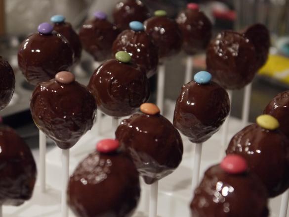 Schoko-Mandel-Cake-Pops