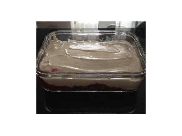 Ein Traum von Himbeer auf Cappuccino