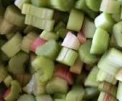 Rhabarberkuchen mit Streusel