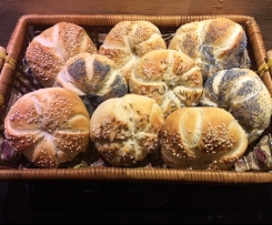 Buttermilchbrötchen mit Vorteig