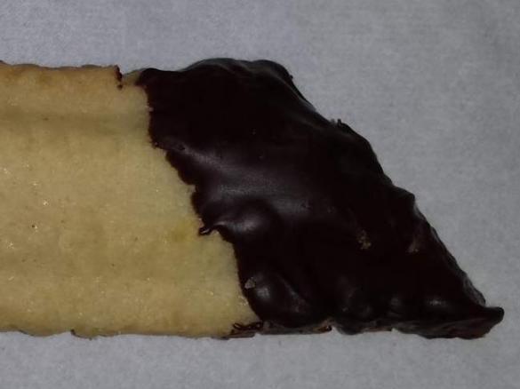 Teig zum Ausstechen oder für Spritzgebäck