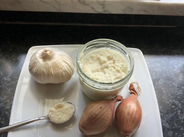 Knoblauch Schalotten Grundstock Knoblauch Schalotten Paste