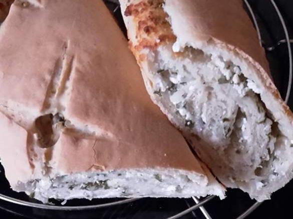 Stangenbrot mit Feta
