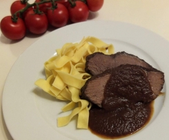 Italienischer Rinderbraten in Chiantisosse