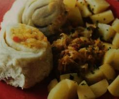 Strudli - Dampfnudeln mit Sauerkraut