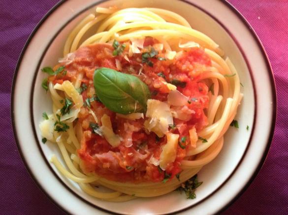 ww Makkaroni mit Tomaten-Schinken Sauce 11 PP