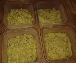 Zuccini-Nudel-Schweinefleisch-Brei auf Vorrat