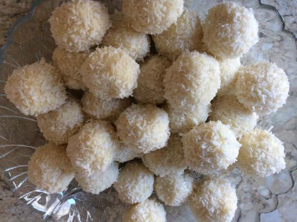 Kokos-Trüffel Pralinen