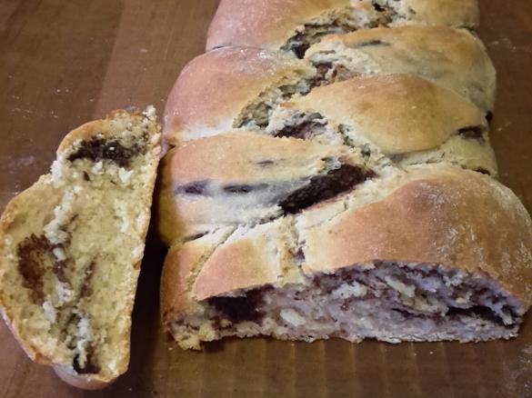 Hefezopf mit Füllung, Vegan