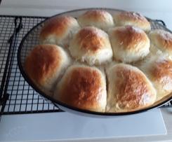 Fluffige Frühstücksbuchteln