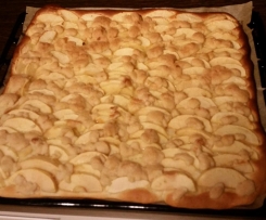 Apfelkuchen vom Blech ala Mama