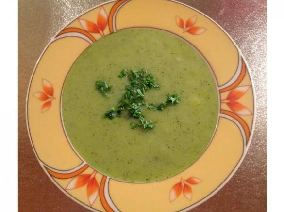 Zucchini-Cremesuppe