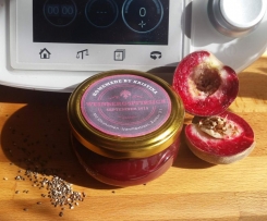 Weinbergspfirsich-Konfitüre 3:1 mit Chiasamen und Vanilleextrakt 