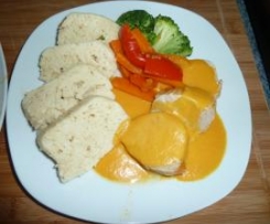 Schweinefilet in Gemüserahm