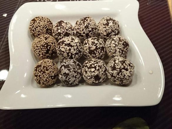 Kakao-Energiekugeln / Powerballs (vegan & Rohkost)