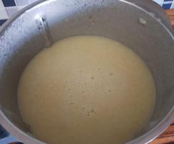 Variation Spargelsuppe