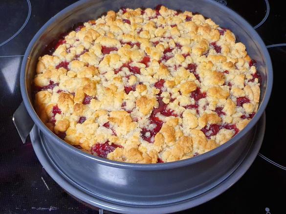 Kirschstreusel