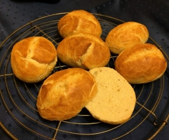 Knusprige Frühstücksbrötchen