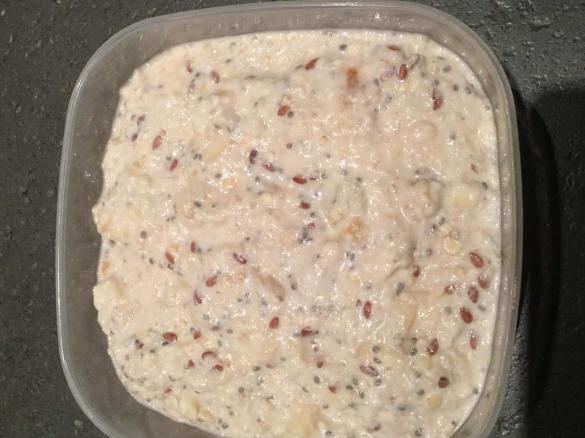 Variation von Bircher Müsli (klassisch)