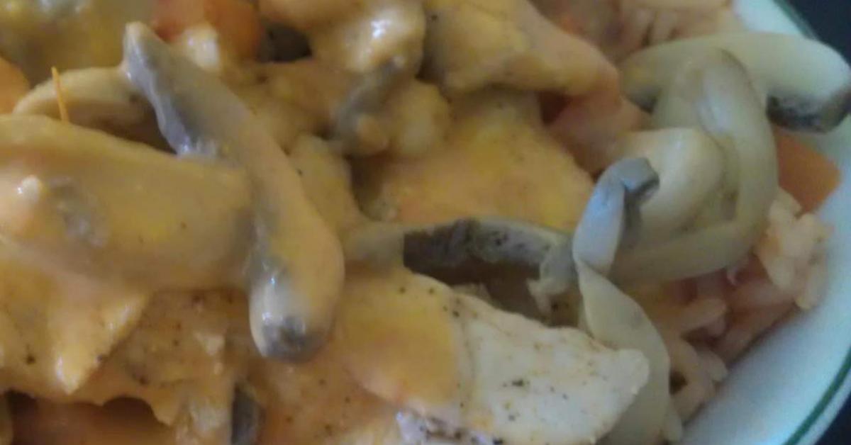 Hähnchen mit Tomatenreis und Paprika - all in one von Maxismutti. Ein ... Hähnchen mit Tomatenreis und Paprika - all in one von Maxismutti. Ein ...