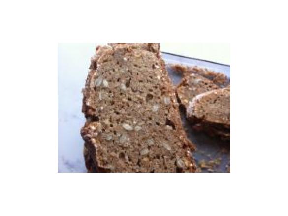 kräftiges Roggenbrot