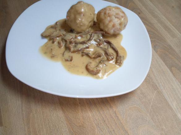 Bayerische Schwammerbraj (Schwammerlbrühe)